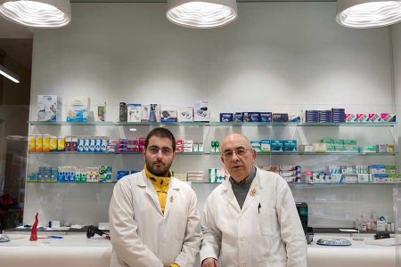 farmacia sant'antonio pontecagnano faiano bancone