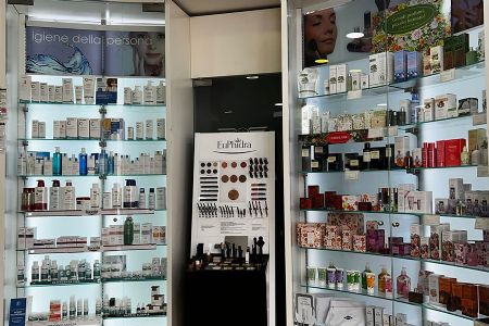 Farmacia Villa Bisignano Dr.ssa Ciamillo Napoli - make-up