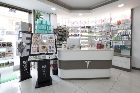 Farmacie Falco - San Nicola - reparto dermocosmesi